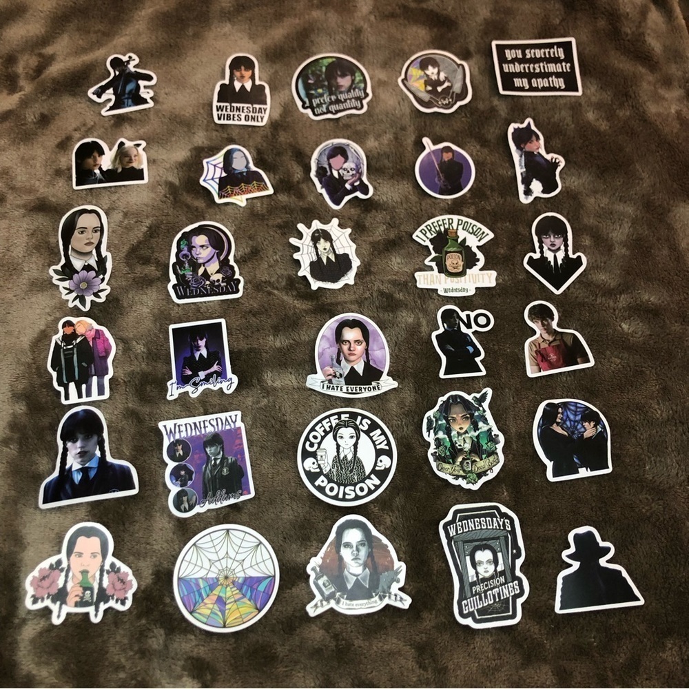 30 No Repeat The Adams Family Wednesday Theme Stickers